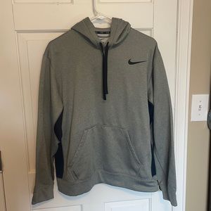 Gray Nike Therma-Fit Hoodie Men’s Large